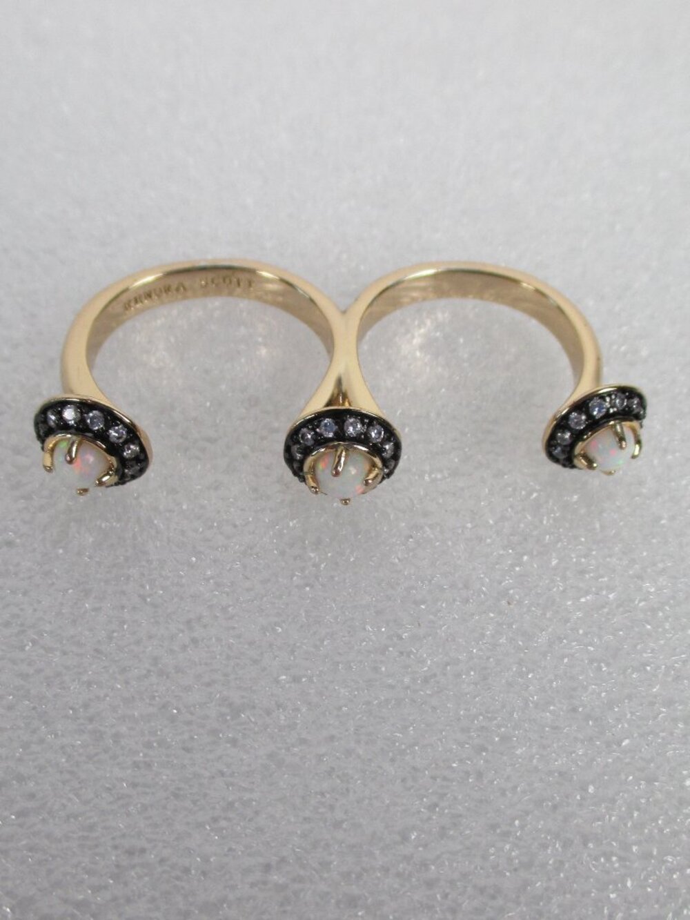 KENDRA SCOTT DOUBLE RING - Picture 9 of 16